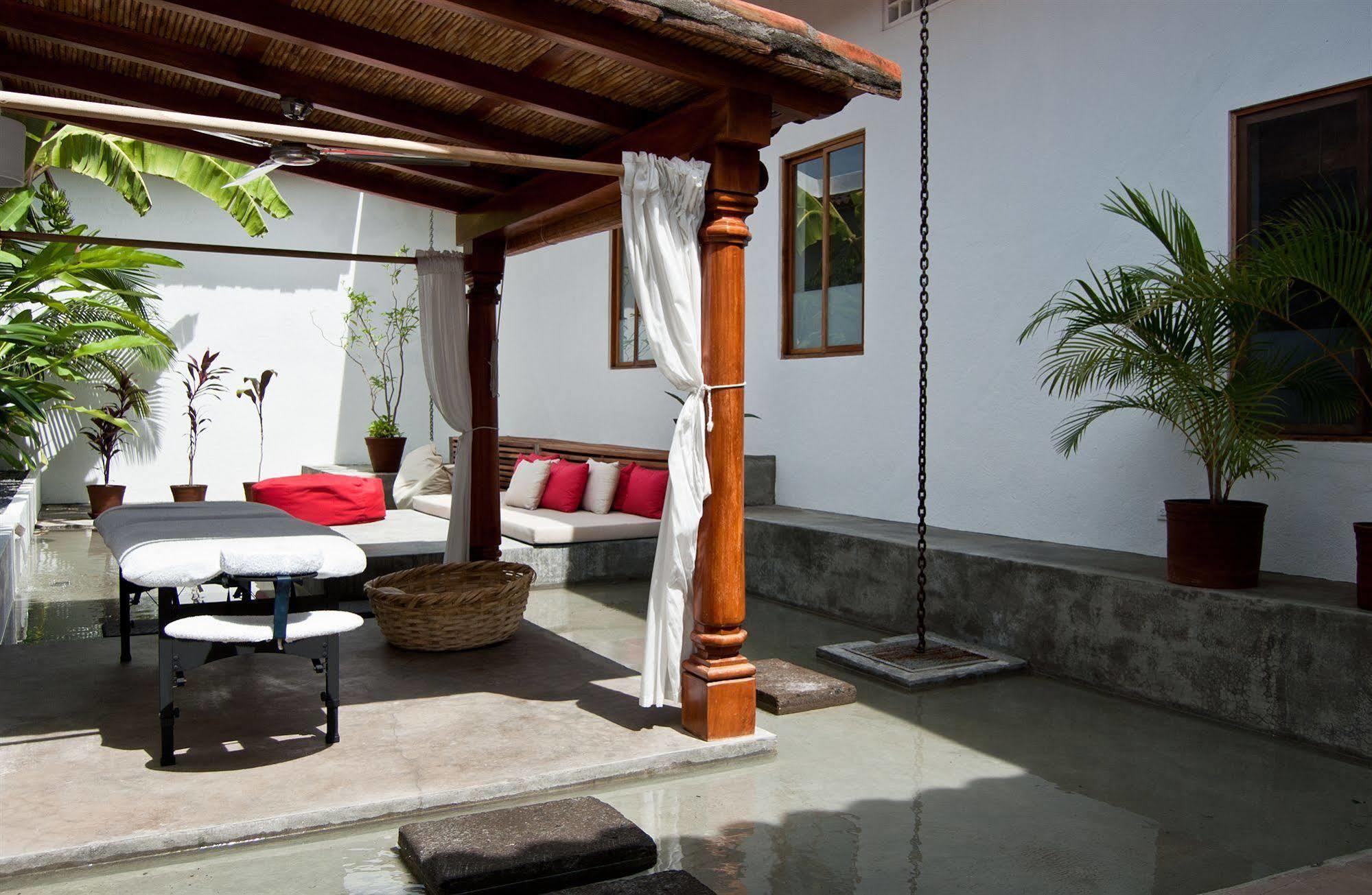 Los Patios Hotel Granada Exterior foto